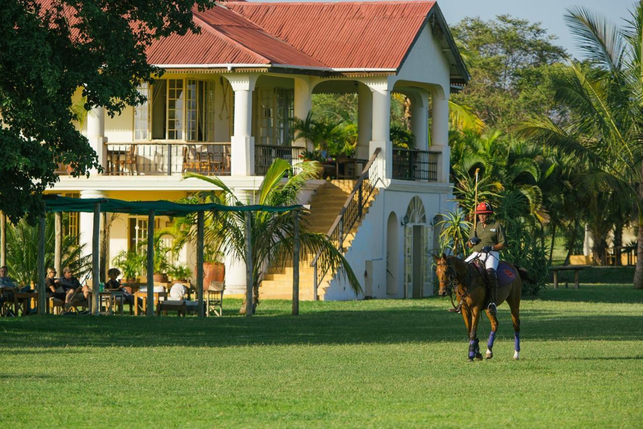 The Safari House Hotel Usa River Exterior photo